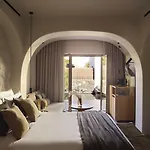 Radisson Blu Zaffron Resort, Santorini Kamári
