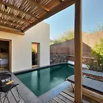 Radisson Blu Zaffron Resort, Santorini (adults Only) Ξενοδοχείο Καμάρι