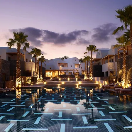 Radisson Blu Zaffron Resort, Santorini 5*
