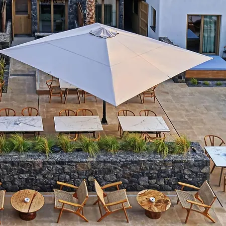 فندق Radisson Blu Zaffron Resort, Santorini (adults Only)