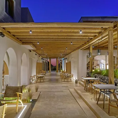 Radisson Blu Zaffron Resort, Santorini (adults Only) فندق 5*