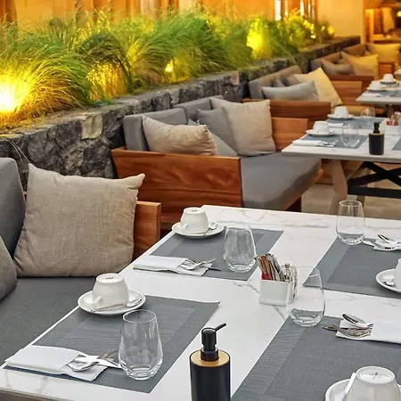 Radisson Blu Zaffron Resort, Santorini 5*
