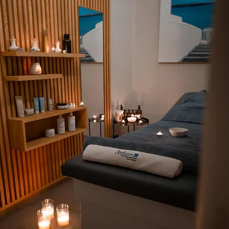 Radisson Blu Zaffron Resort, Santorini 5*