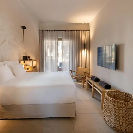 Radisson Blu Zaffron Resort, Santorini (adults Only) Hotel