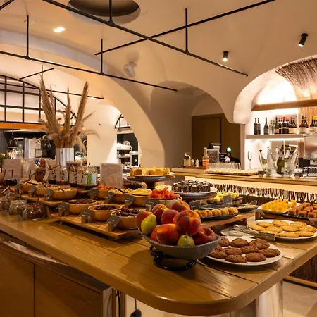 ホテル Radisson Blu Zaffron Resort, Santorini (adults Only)