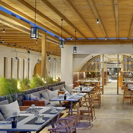 Radisson Blu Zaffron Resort, Santorini (adults Only)