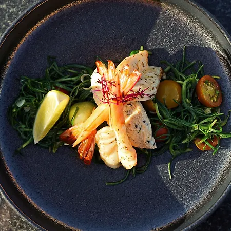 Radisson Blu Zaffron Resort, Santorini (adults Only)