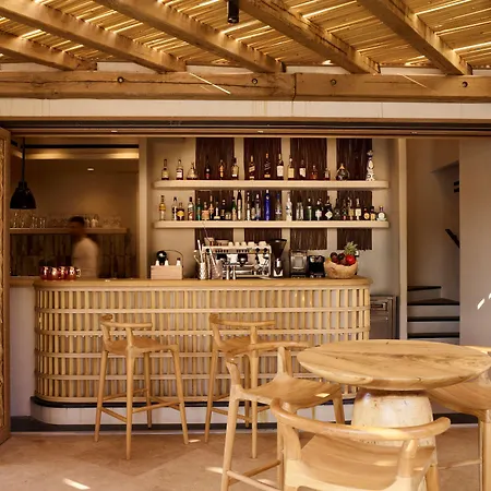 Radisson Blu Zaffron Resort, Santorini (adults Only) ホテル 5*