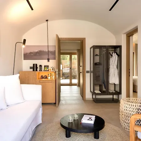 Radisson Blu Zaffron Resort, Santorini (adults Only)