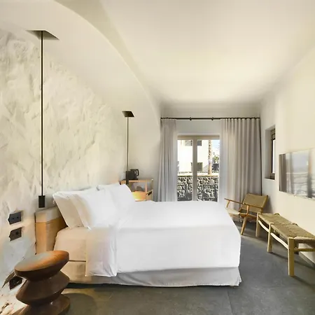 Radisson Blu Zaffron Resort, Santorini (adults Only) 5* Kamári