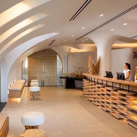Radisson Blu Zaffron Resort, Santorini (adults Only)