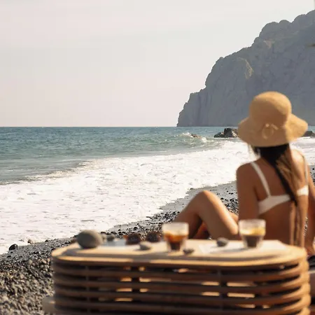Radisson Blu Zaffron Resort, Santorini (adults Only)