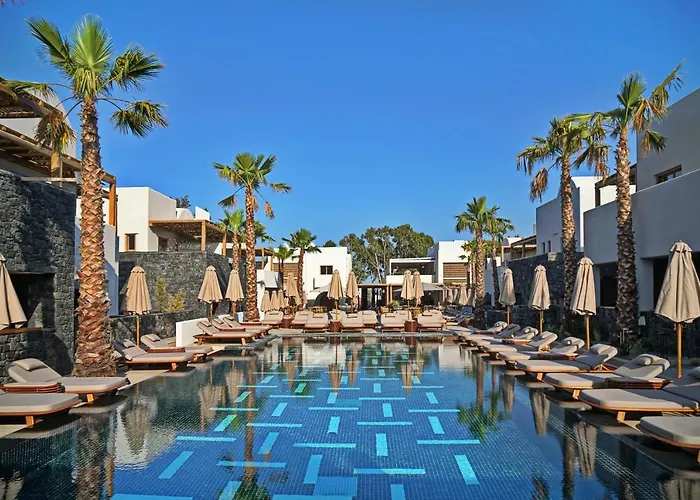 Hotel Radisson Blu Zaffron Resort, Santorini (adults Only)