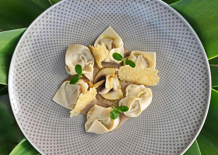 Radisson Blu Zaffron Resort, Santorini (adults Only) 5* Kamári