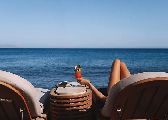 Radisson Blu Zaffron Resort, Santorini (adults Only)