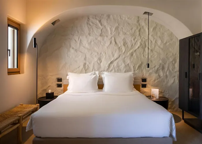 Ξενοδοχείο Radisson Blu Zaffron Resort, Santorini (adults Only) 5*