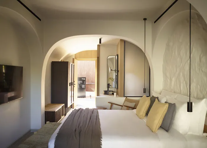 Ξενοδοχείο Radisson Blu Zaffron Resort, Santorini (adults Only) 5*