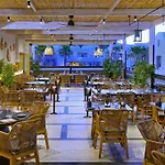 Radisson Blu Zaffron Resort, Santorini (adults Only) 5* Kamári