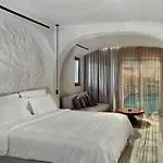 Отель Radisson Blu Zaffron Resort, Santorini (adults Only) Камари