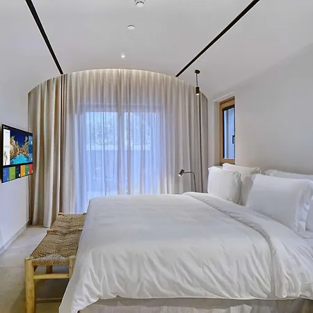 Radisson Blu Zaffron Resort, Santorini (adults Only) Hotel Kamári