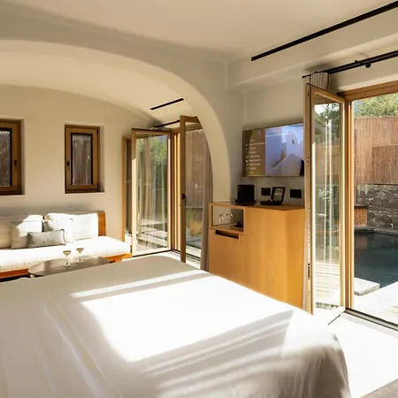 Radisson Blu Zaffron Resort, Santorini (adults Only) 5* Kamári