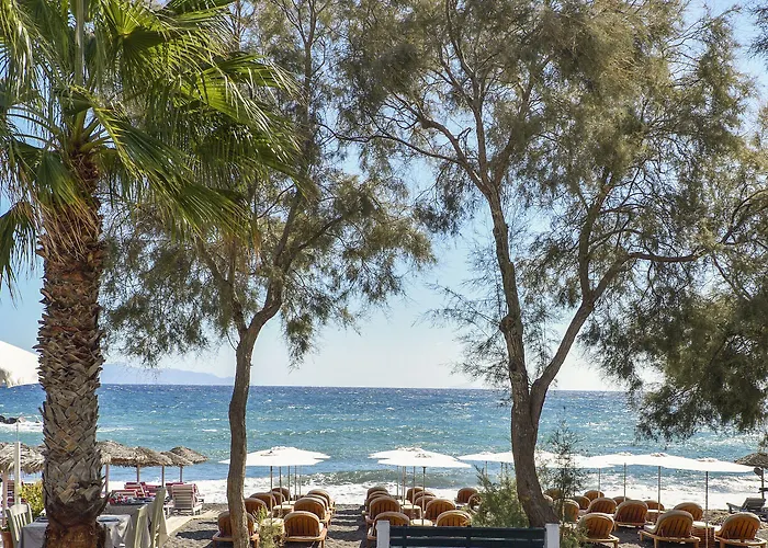 Radisson Blu Zaffron Resort, Santorini (adults Only) מלון