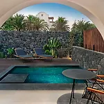 Radisson Blu Zaffron Resort, Santorini (adults Only) 5*